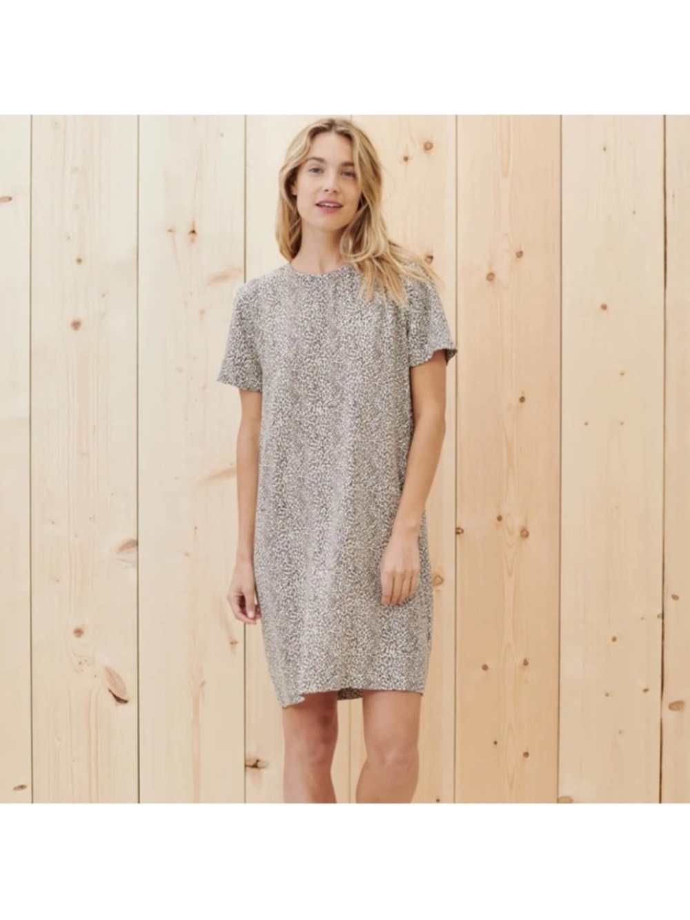 Jenni Kayne Leopard T-Shirt Dress - Picture 2 of 10